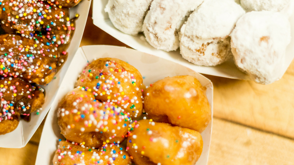 Dannys Mini Donuts | 900 2nd St, Sacramento, CA 95838, USA | Phone: (916) 498-9255