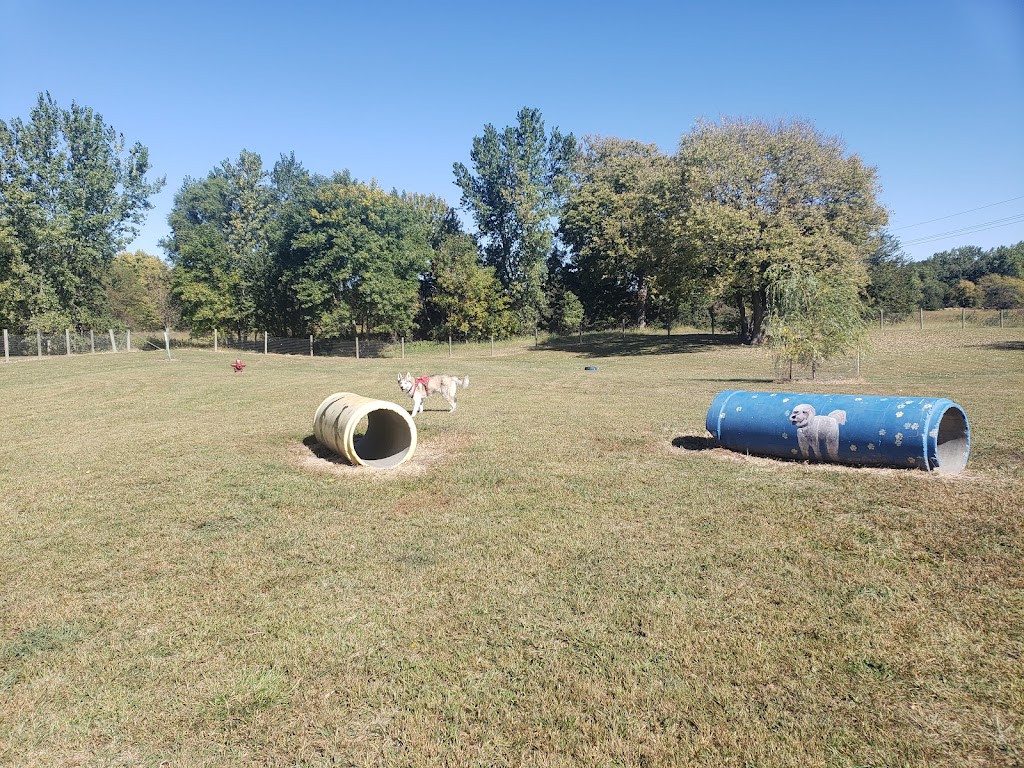 Seward Community Dog Park | 920 E Seward St, Seward, NE 68434, USA | Phone: (402) 643-4000