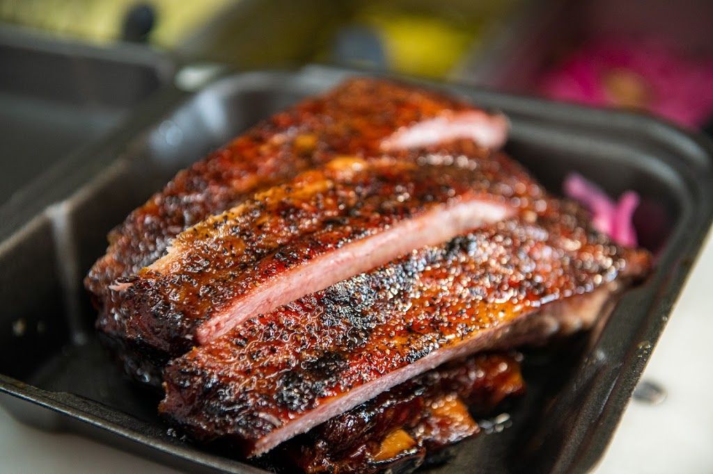 Fox&Fire Barbecue | 102 W Lawrence St, Kearney, MO 64060, USA | Phone: (816) 635-2533