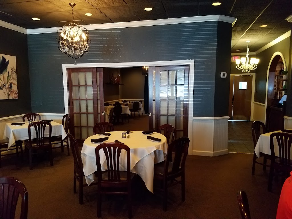 DAngelos Italian Ristorante | 7995 Darrow Rd, Twinsburg, OH 44087 | Phone: (330) 963-0603