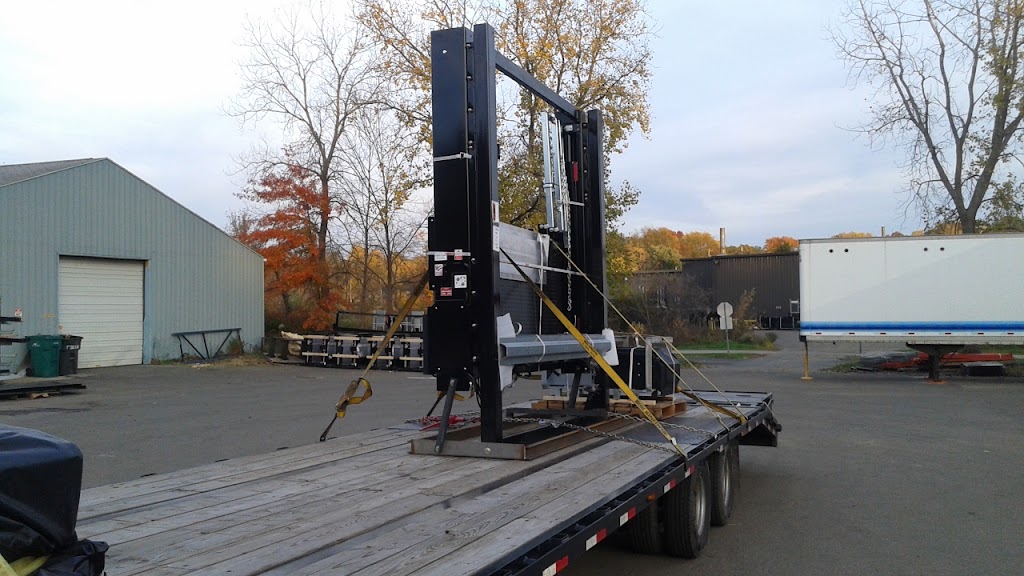 Hiab USA Streetsboro (FKA: Waltco Lift Corp.) | 1777 Miller Pkwy, Streetsboro, OH 44241, USA | Phone: (330) 633-9191