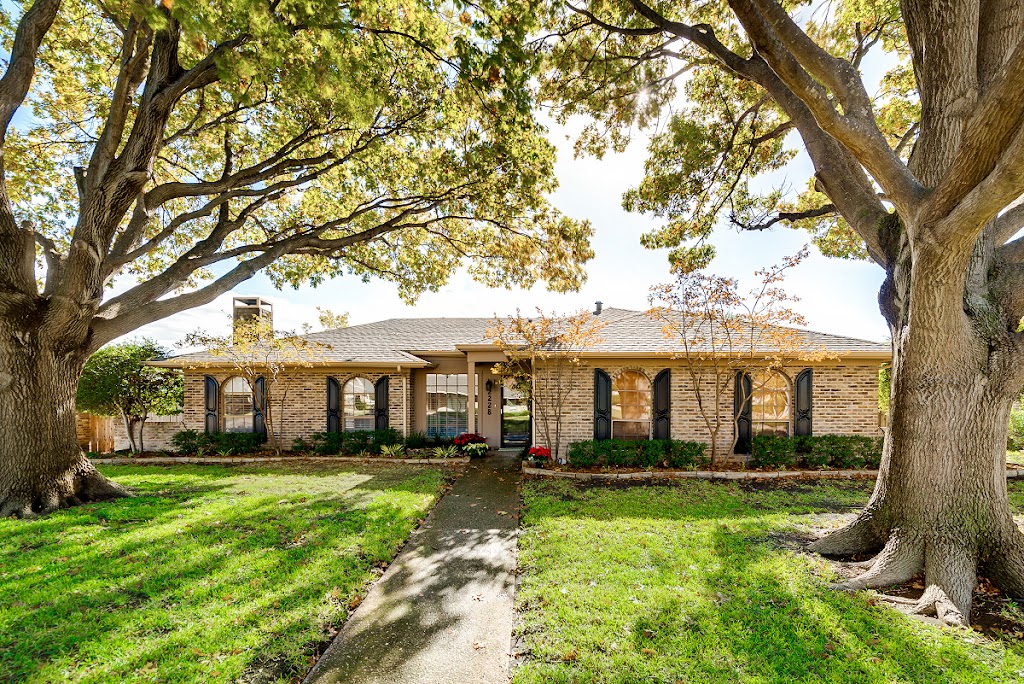 Hilary Meader, Realtor GRI - FATHOM Realty | 4779 Glenwood Ln, Anna, TX 75409, USA | Phone: (214) 585-9383