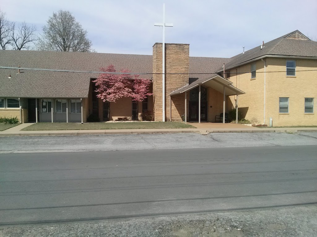 First Christian Presbyterian Church | 301 NE 1st St, Pryor, OK 74361, USA | Phone: (918) 825-2396