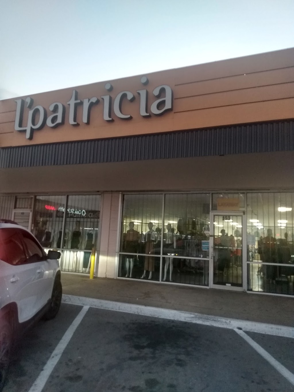 LPatricia | 1515 Buckner Blvd, Dallas, TX 75217, USA | Phone: (214) 309-7122