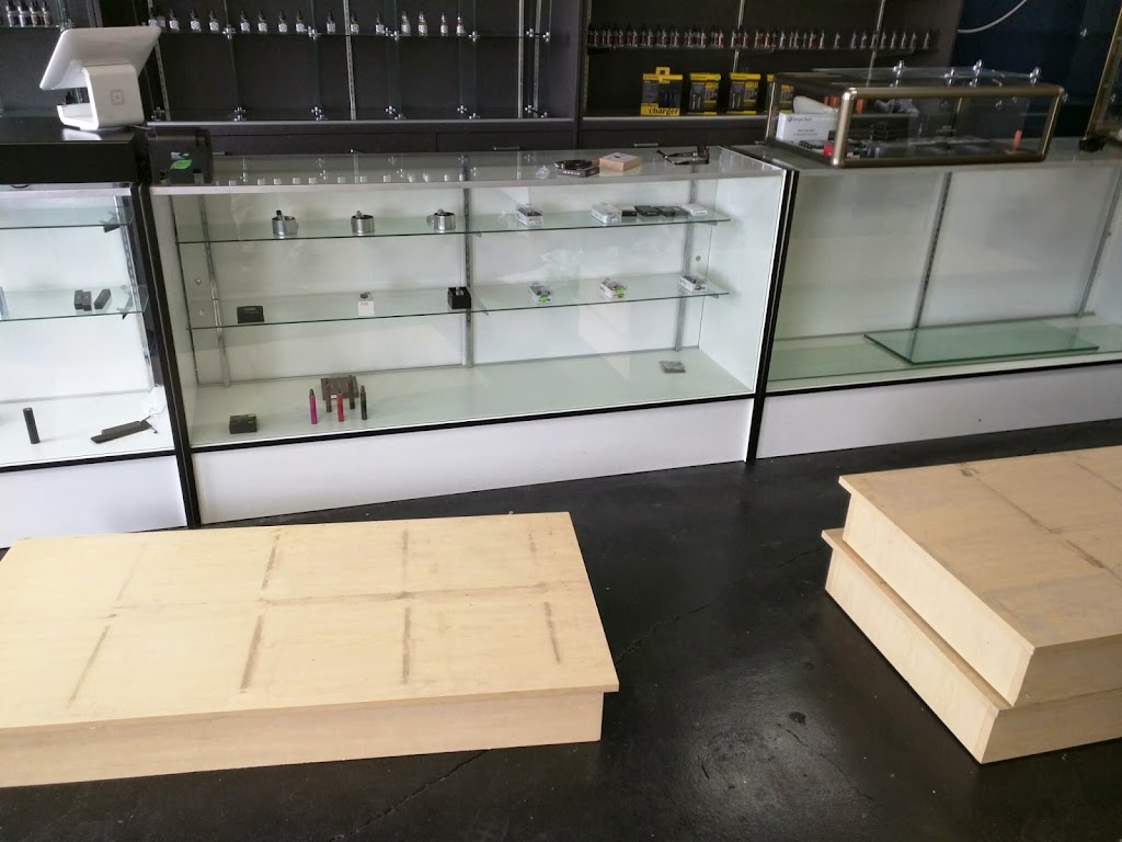 Vapor Maniacs | 12061 Jacaranda Ave # 3, Hesperia, CA 92345, USA | Phone: (760) 881-4006