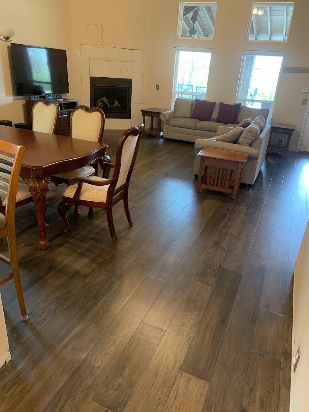 Fine Line Flooring Inc. | 1663 Hickory Dr Suite D, Haltom City, TX 76117, USA | Phone: (817) 896-6321