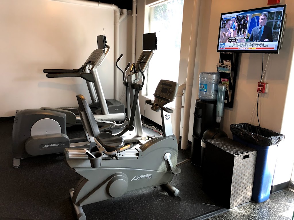 Pasadena Elite Fitness | 155 W Green St, Pasadena, CA 91105, USA | Phone: (626) 817-3365