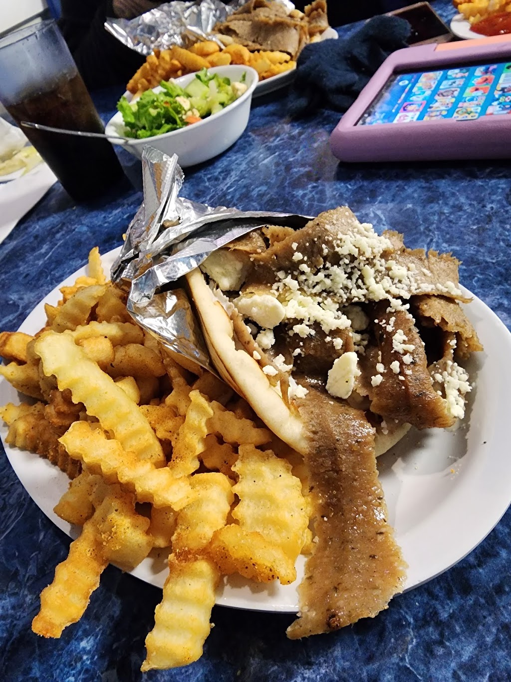 Greek Isles Restaurant | 7037 Yankee Rd, Liberty Township, OH 45044, USA | Phone: (513) 755-0600