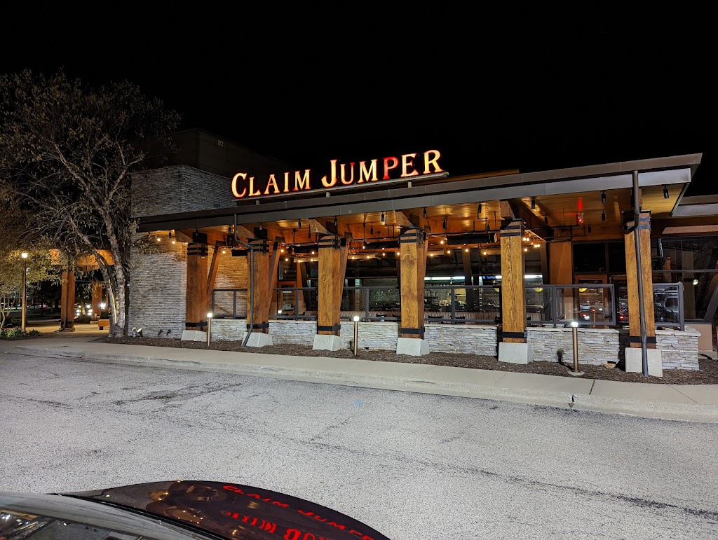 Claim Jumper Steakhouse & Bar | 92 Yorktown Shopping Center, Lombard, IL 60148, USA | Phone: (630) 932-4290