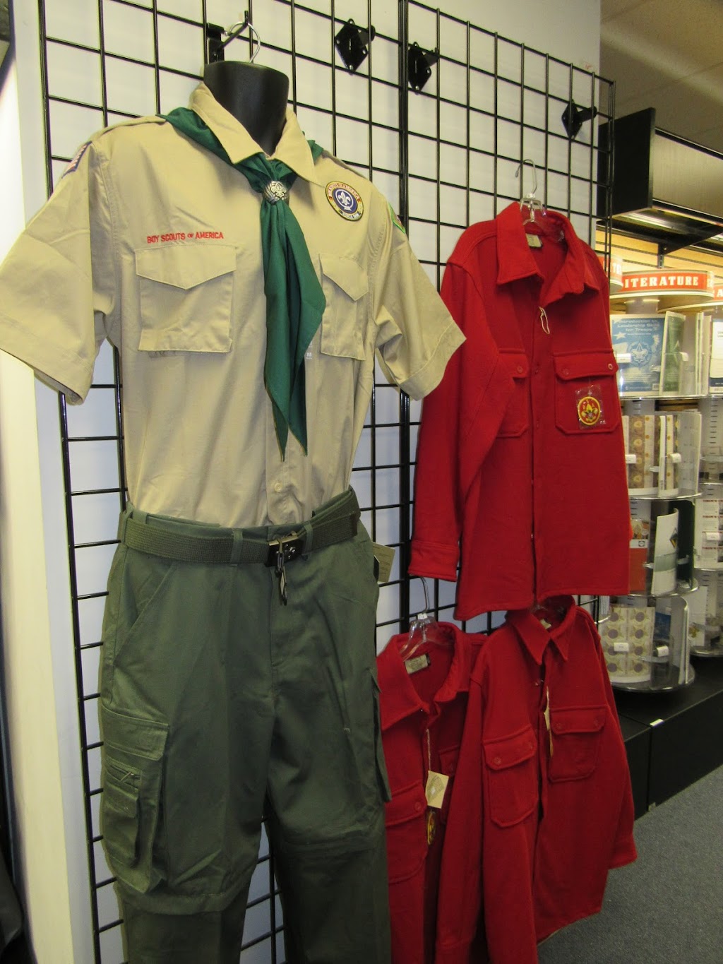 Boy Scouts of America Morganville Scout Shop | 705 Ginesi Dr, Morganville, NJ 07751, USA | Phone: (732) 536-1208