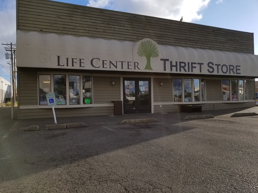 Life Center Thrift Store | 6331 6th Ave, Tacoma, WA 98406, USA | Phone: (253) 460-0688