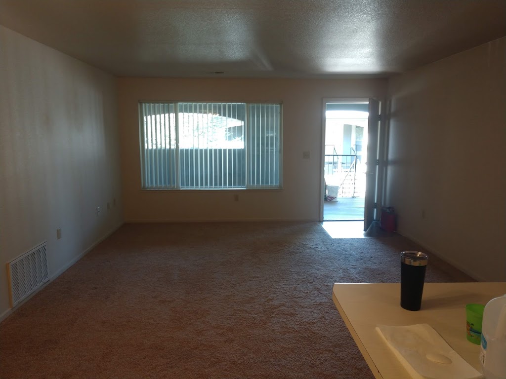 Silver Lake Apartments E | 7350 Silver Lake Rd, Reno, NV 89506 | Phone: (775) 971-3100