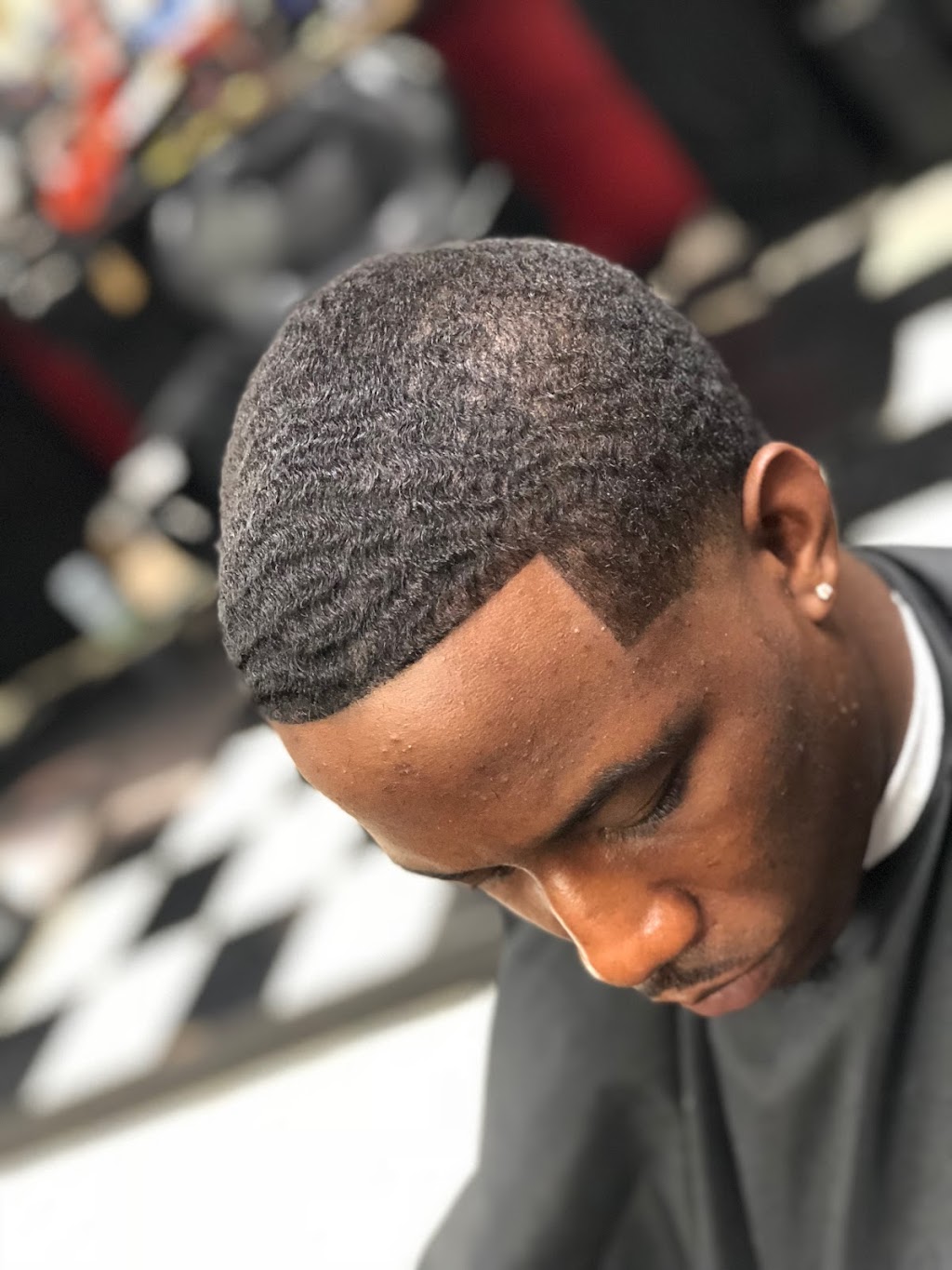 Diamond Cuts Barber Studio, Llc | 6030 GA-85, Riverdale, GA 30274, USA | Phone: (678) 720-2913