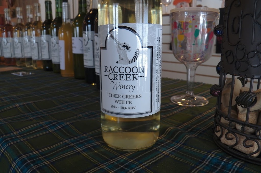 Raccoon Creek Winery at Kramers Greenhouse | 1905 Steubenville Pike, Burgettstown, PA 15021, USA | Phone: (724) 899-3344