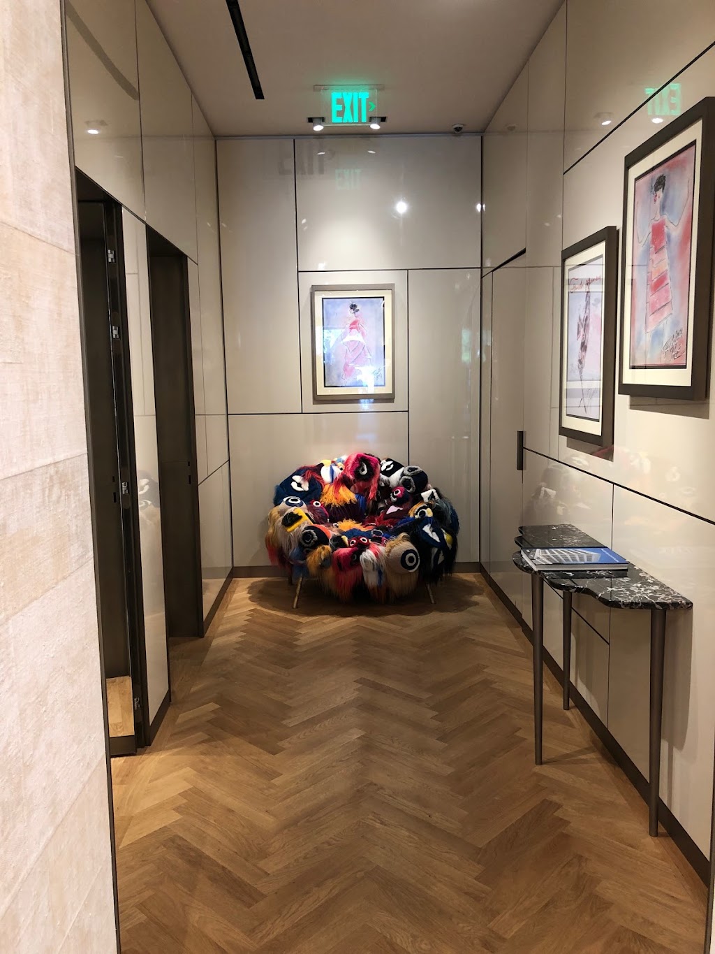 FENDI Dallas Highland Park Village Store | 16 Highland Park Village Building B, Dallas, TX 75205, USA | Phone: (214) 252-8820