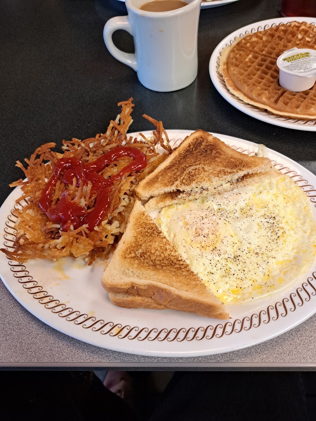 Waffle House | 2107 Lascassas Pike, Murfreesboro, TN 37130, USA | Phone: (615) 556-7183