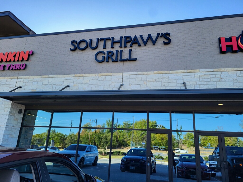 Southpaws grill | 1921 N Preston Rd Suite 20, Prosper, TX 75078, USA | Phone: (469) 481-6937