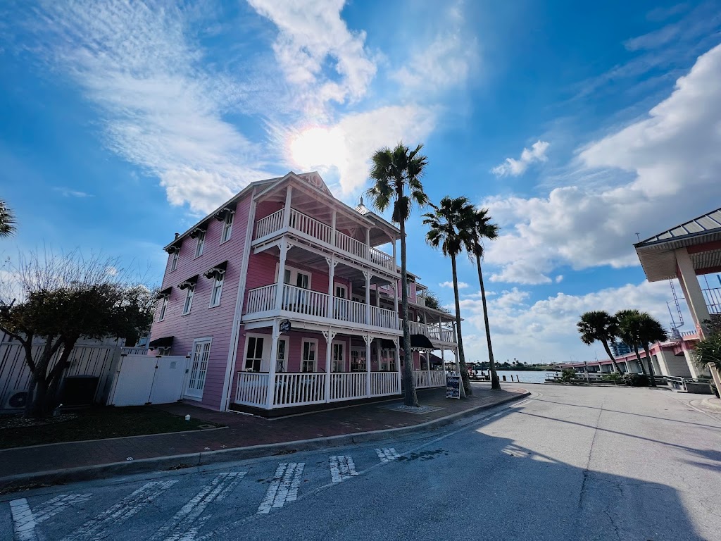 The Riverview Hotel & Spa | 103 Flagler Ave, New Smyrna Beach, FL 32169, USA | Phone: (386) 428-5858