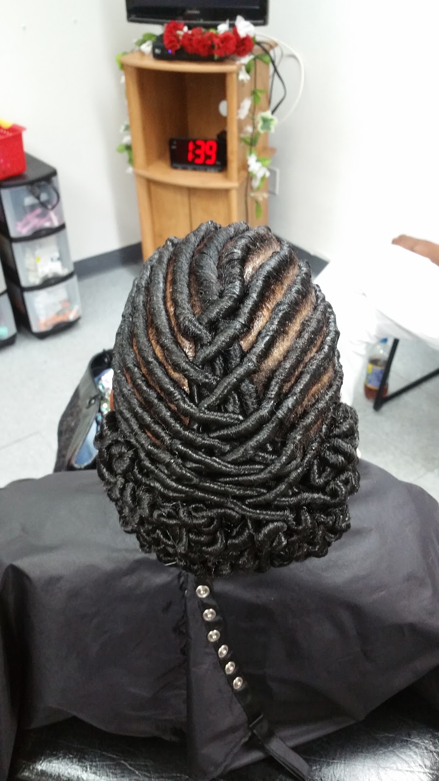 Top Styles Beauty Salon | 5900 IL-159, Fairview Heights, IL 62208 | Phone: (618) 622-5190