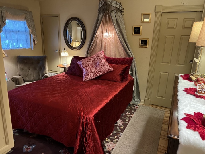 The Hideaway Bed & Breakfast | 3323 Co Rd 121, Kaufman, TX 75142, USA | Phone: (469) 595-1954