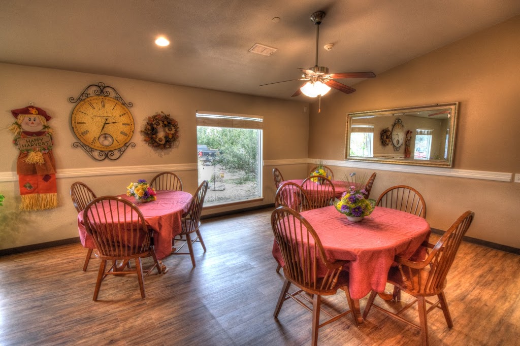 BeeHive Homes of Levelland | 140 County Rd, Levelland, TX 79336, USA | Phone: (806) 452-5883