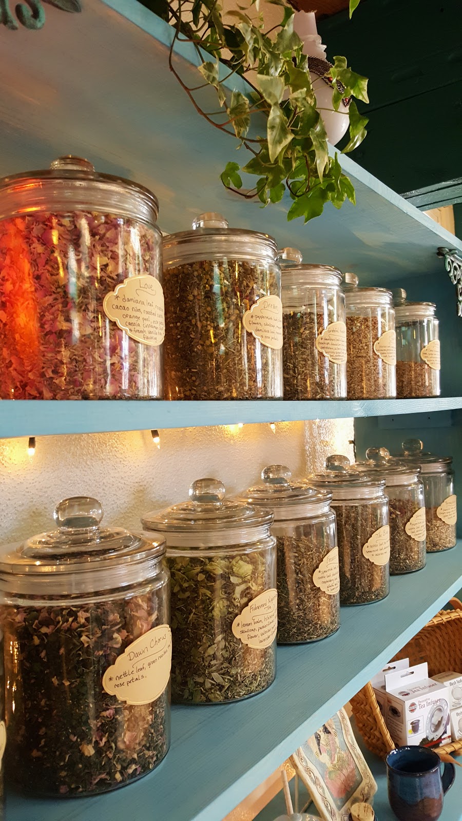 Coddiwomples Shoppe & Apothecary | 4484 Corrales Rd, Corrales, NM 87048, USA | Phone: (505) 897-8109