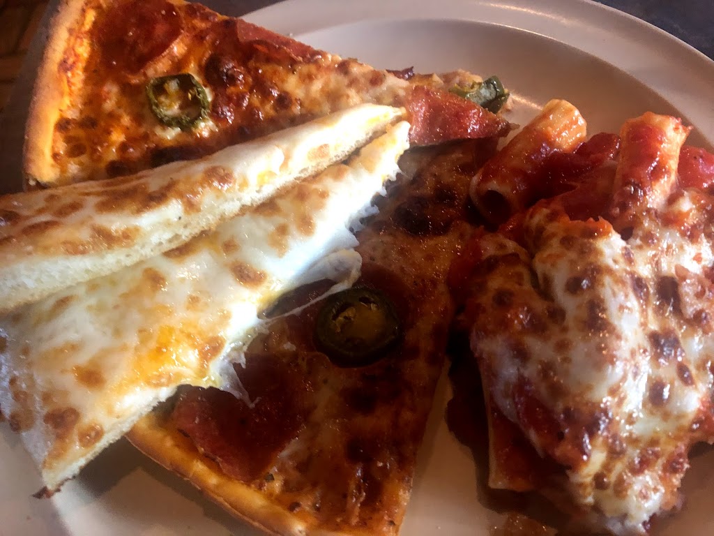 Kens Pizza | 901 E 30th Ave, Hutchinson, KS 67502, USA | Phone: (620) 669-9309