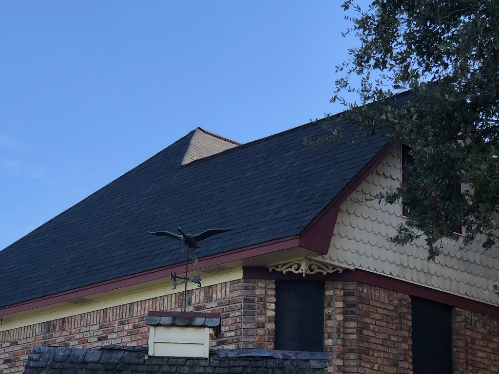 Selah Roofing | 619 S College St, Waxahachie, TX 75165, USA | Phone: (972) 948-0002