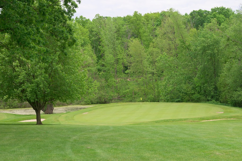 Zollner Golf Course | 1215 Thunder Ave, Angola, IN 46703, USA | Phone: (260) 665-4269