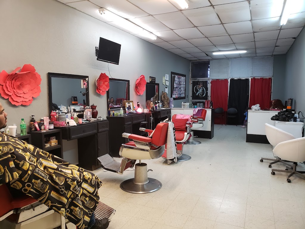 Iracema beauty salon | 2817 Collingsworth St, Houston, TX 77026, USA | Phone: (713) 289-0012