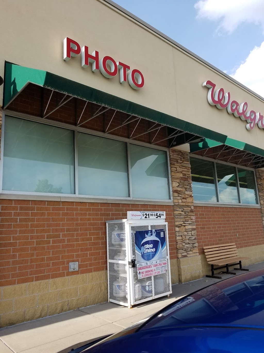 Walgreens | 3255 Vicksburg Ln N, Plymouth, MN 55447, USA | Phone: (763) 253-8917