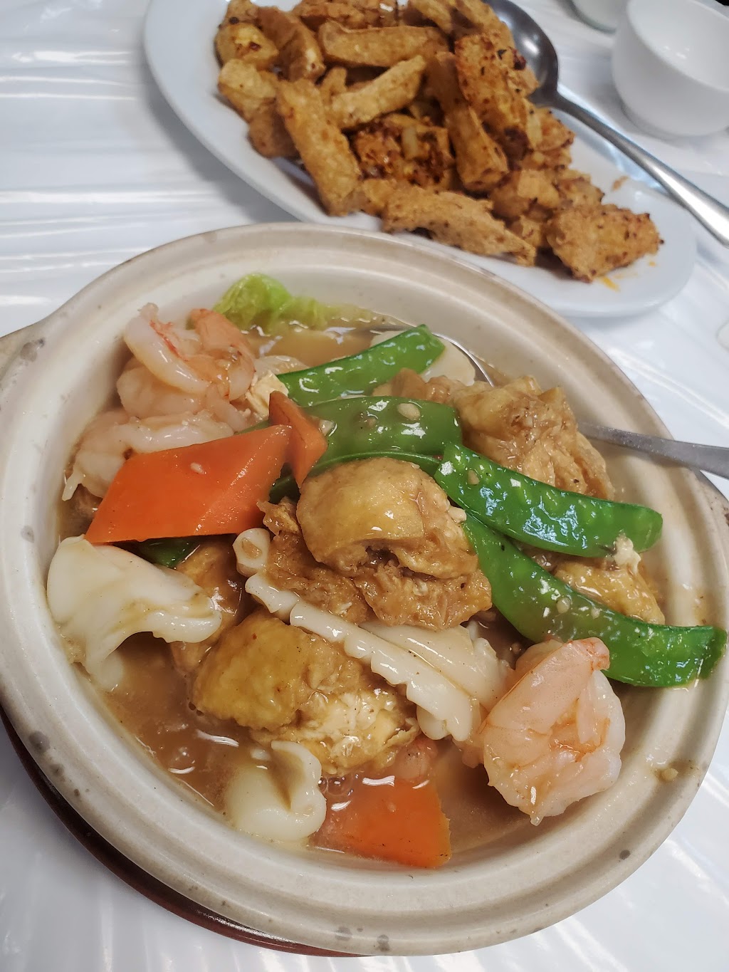 Rose Garden Chinese Cuisine | 492 University Ave W, Windsor, ON N9A 5P8, Canada | Phone: (519) 252-3762