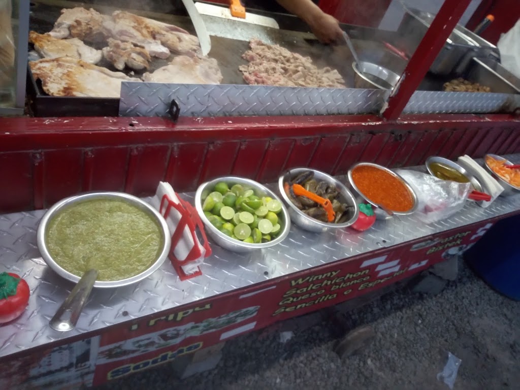 Tacos El Trompo | Ciudad Juárez, Chihuahua, Mexico | Phone: 656 298 7594