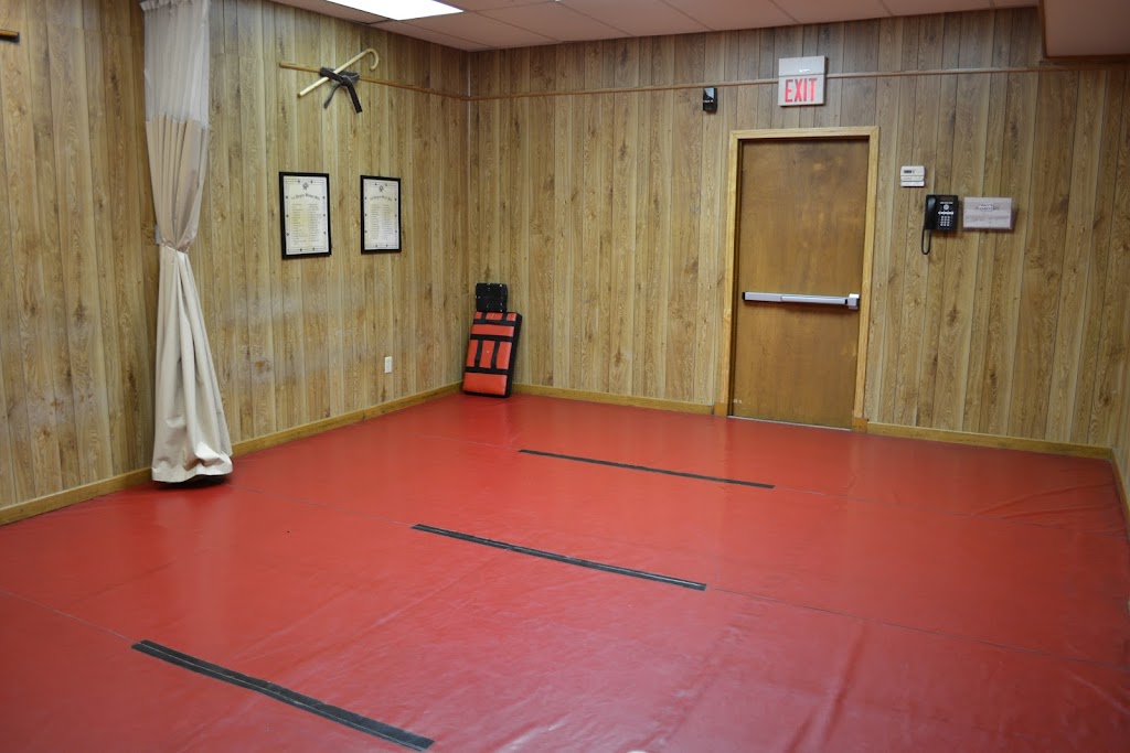 Tracys Karate Studio | 10220 Manchester Rd, Kirkwood, MO 63122 | Phone: (314) 821-0555