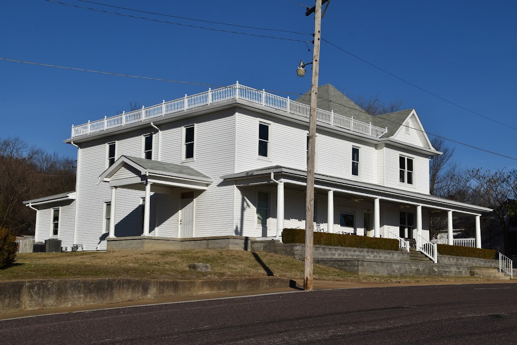 Bell Funeral Home | 709 W Union St, Pacific, MO 63069, USA | Phone: (636) 257-2112