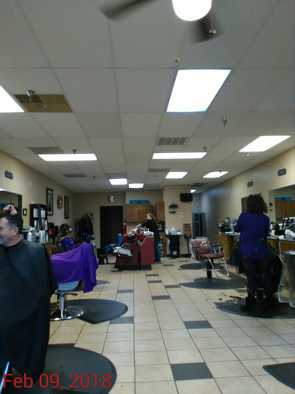 Douglas Hair Salon | 351 N Air Depot Blvd Suite E, Midwest City, OK 73110, USA | Phone: (405) 737-2742