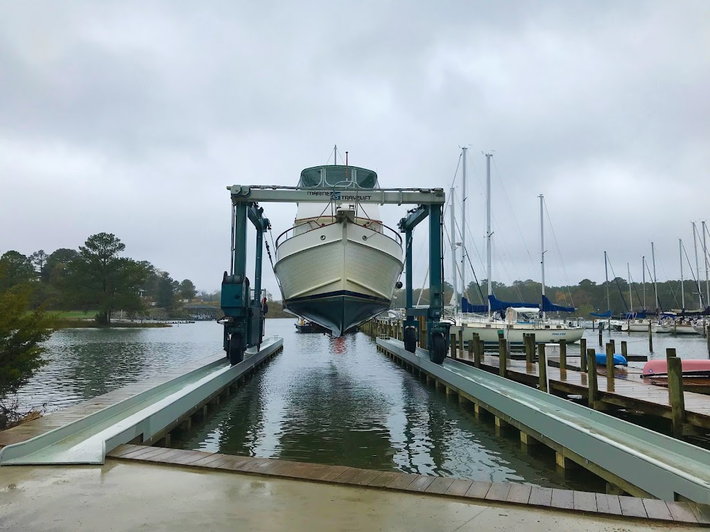 Regent Point Marina & Boatyard | 317 Regent Point Dr, Topping, VA 23169, USA | Phone: (804) 758-4457