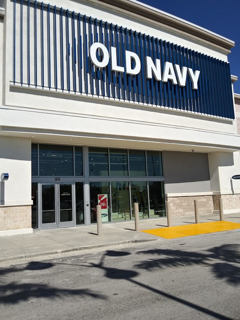 Old Navy | 2645 NE 10th Ct, Homestead, FL 33033, USA | Phone: (786) 724-2191