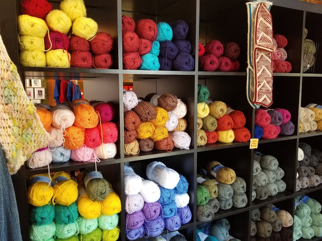 Darn Knit Anyway | 423 Main St S, Stillwater, MN 55082, USA | Phone: (651) 342-1386