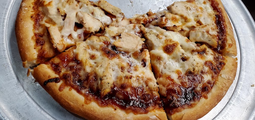 Chubbys Pizza | 120 N Main St, South Lebanon, OH 45065, USA | Phone: (513) 494-1900