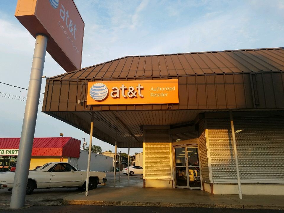 AT&T Store | 1530 S Buckner Blvd, Dallas, TX 75217 | Phone: (469) 906-6302