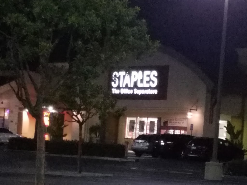 Staples | 7131 Yorktown Ave, Huntington Beach, CA 92648, USA | Phone: (714) 374-6725