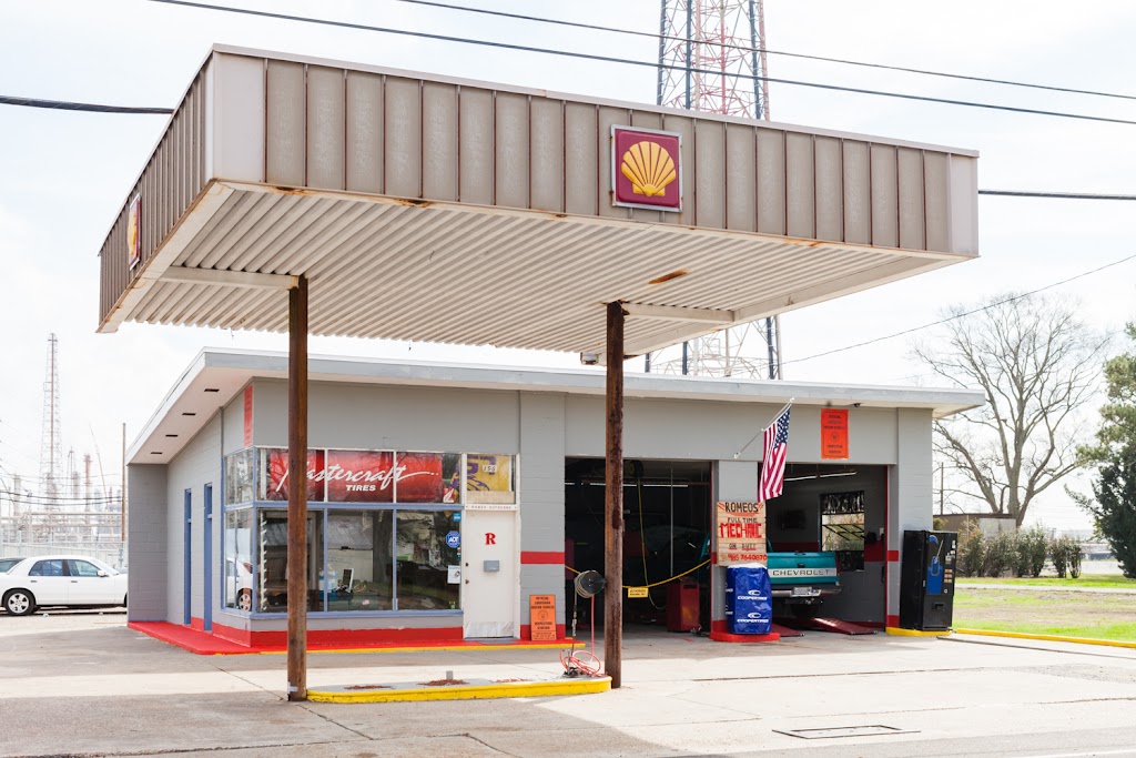 Romeos Service Station llc | 196 Goodhope St, Norco, LA 70079, USA | Phone: (985) 764-0870