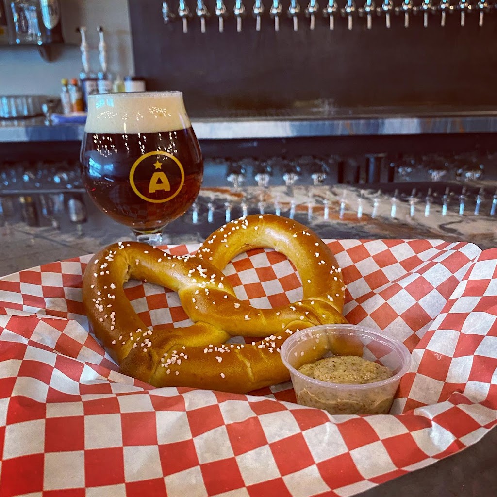 Apex Aleworks Brewery & Taproom | 4356 S Noland Rd, Independence, MO 64055 | Phone: (816) 642-2901