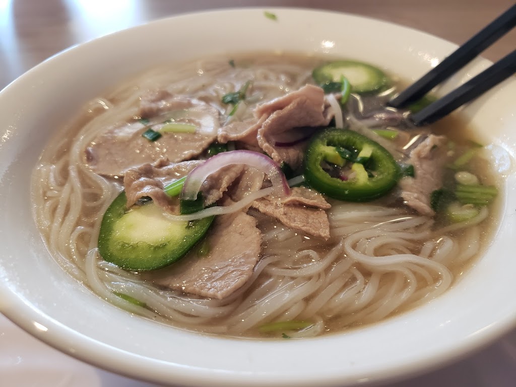 Pho Real ( Keller ) | 8653 N Beach St Suite 207, Fort Worth, TX 76244, USA | Phone: (682) 593-8490