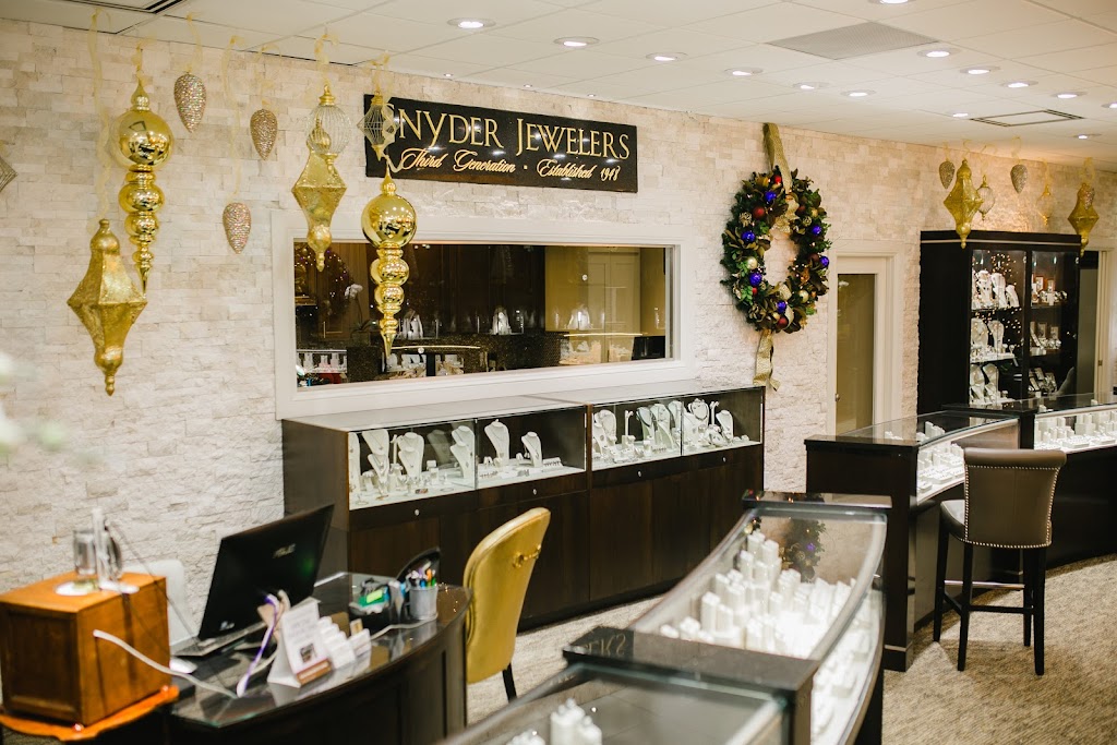 Snyder Jewelers | 2201 Ken Pratt Blvd, Longmont, CO 80501, USA | Phone: (303) 776-2992