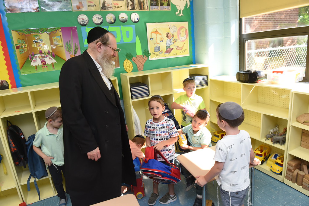 Yeshiva and Mesivta Torah Temimah | 555 Ocean Pkwy, Brooklyn, NY 11218, USA | Phone: (718) 853-8500