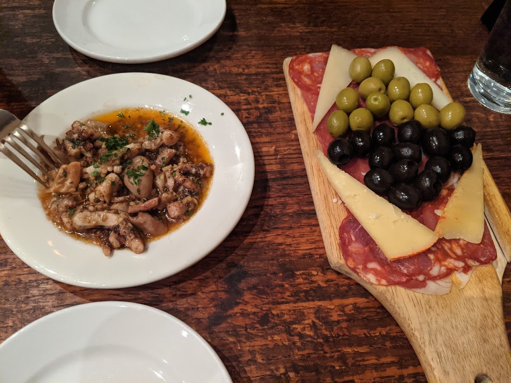Viva Madrid | 225 N Yale Ave, Claremont, CA 91711, USA | Phone: (909) 624-5500