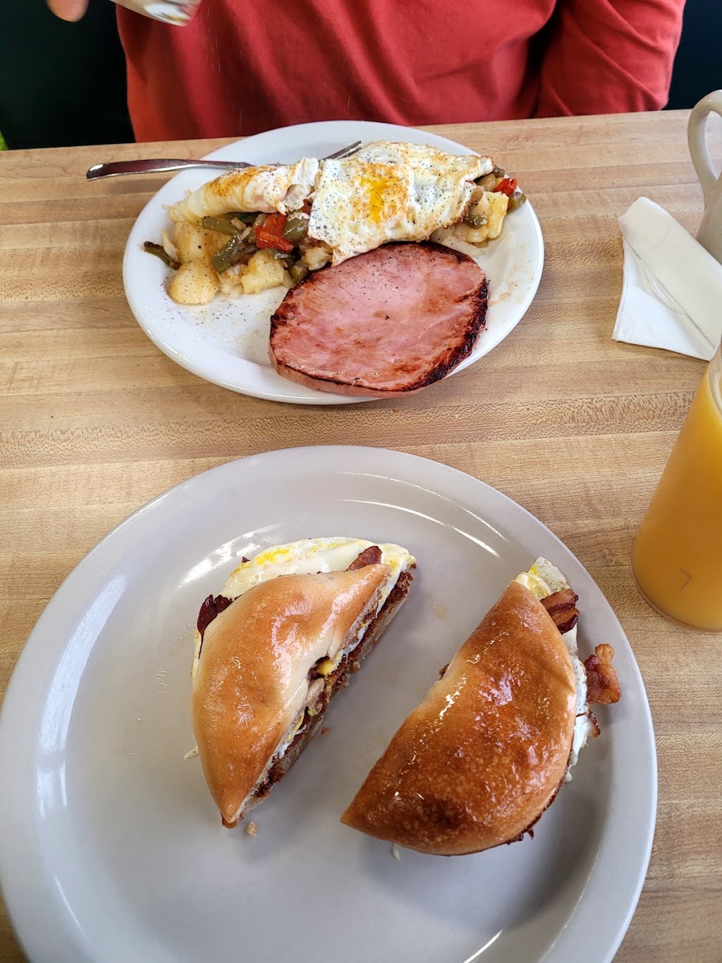 Georges Breakfast & Lunch | 793 Harris Ave, Woonsocket, RI 02895, USA | Phone: (401) 769-1036