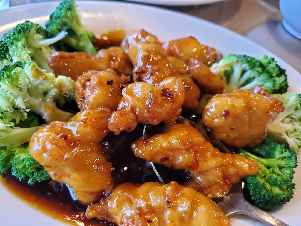 Peony Asian Bistro | 10586 Old St Augustine Rd, Jacksonville, FL 32257 | Phone: (904) 268-3889